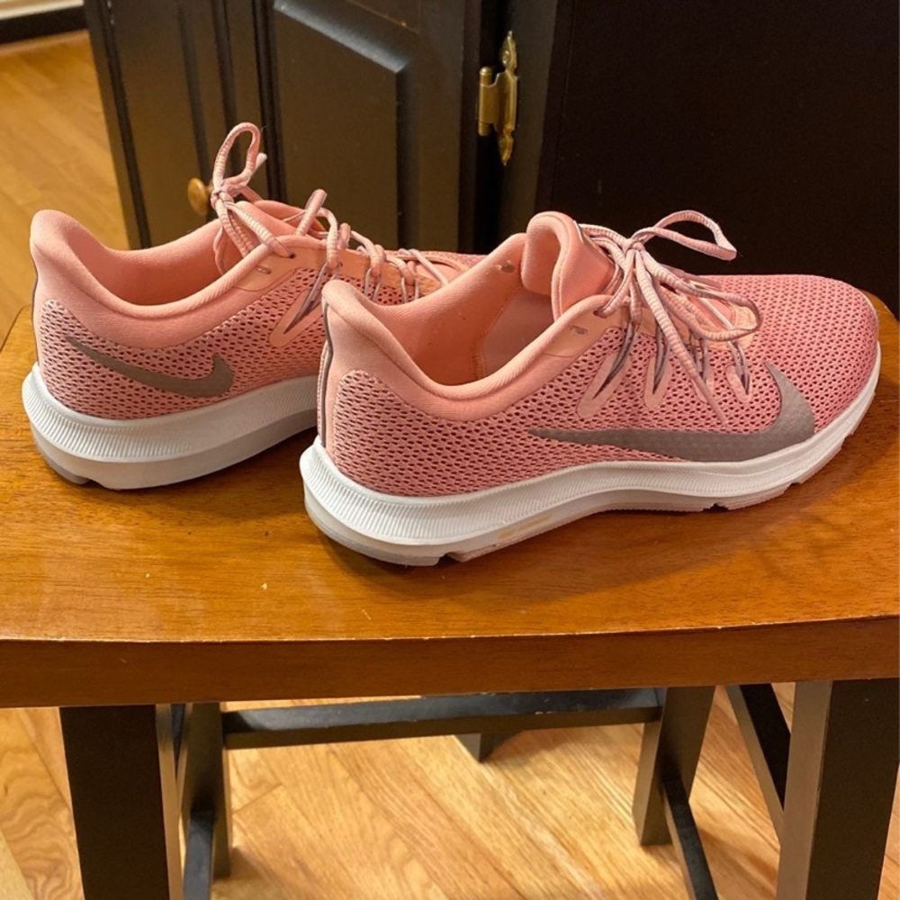 Nike shoes size 7.5